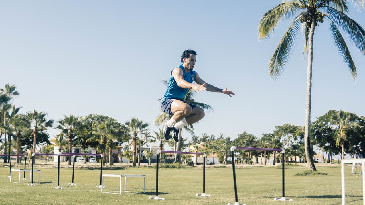 Sanvezzo fue presentado con Mazatlán FC y firmó por seis meses