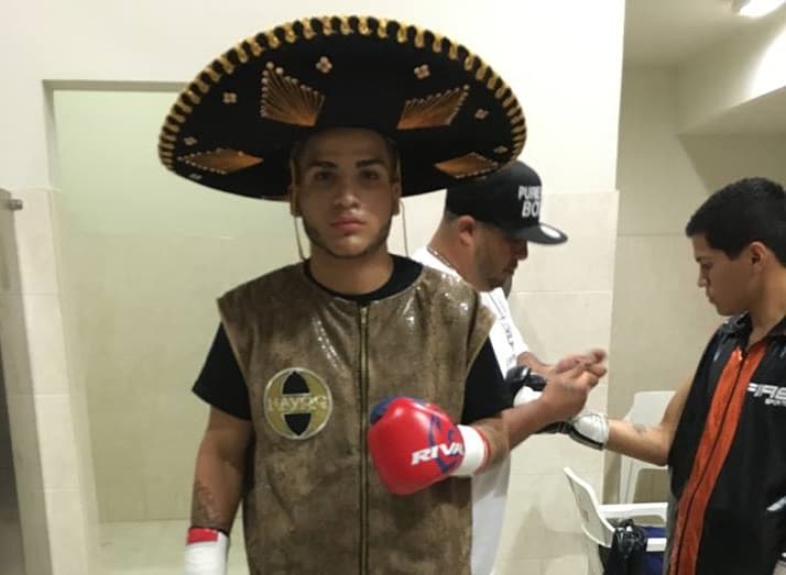 El joven de origen puertorriqueño Jossue Vargas debutó con un nocaut.