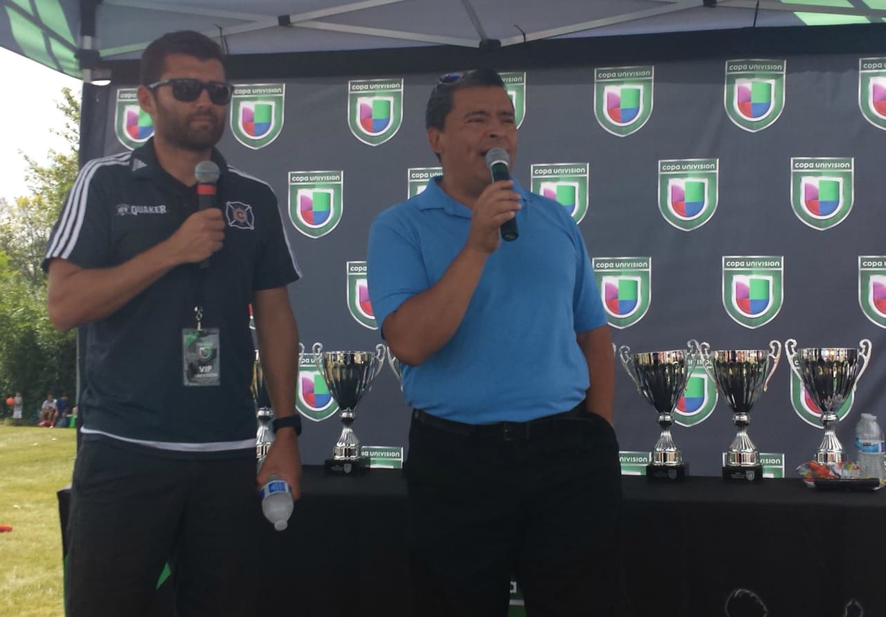 Gonzalo Segares, ex jugador del Chicago Fire estuvo presente en Copa Univision Chicago 2015.