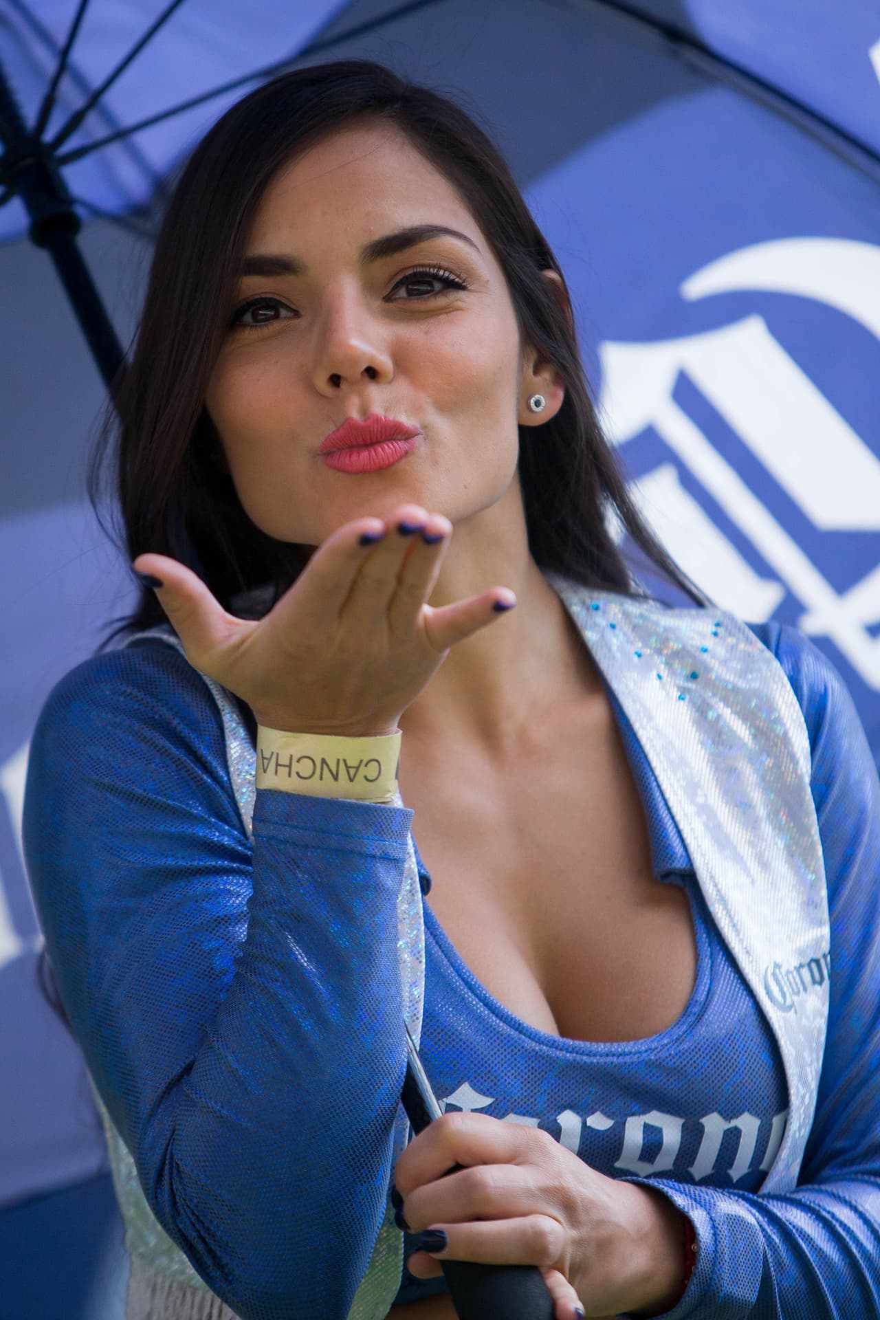 La belleza de las porristas en la fecha 15