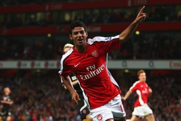 El polémico Carlos Vela debutó en la Liga de Campeones con el Arsenal en el 2008, con los “Gunners” participó en 3 oportunidades, además de sumar otra con la Real Sociedad en la campaña pasada.