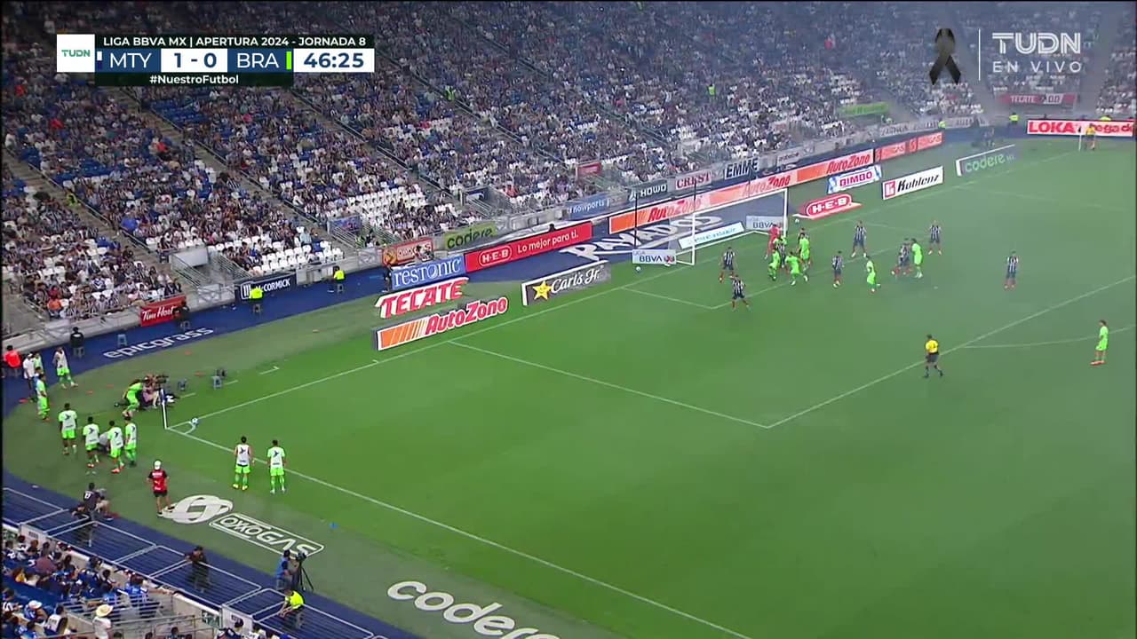 ¡GOL!  anota para FC Juárez. Óscar Estupiñán