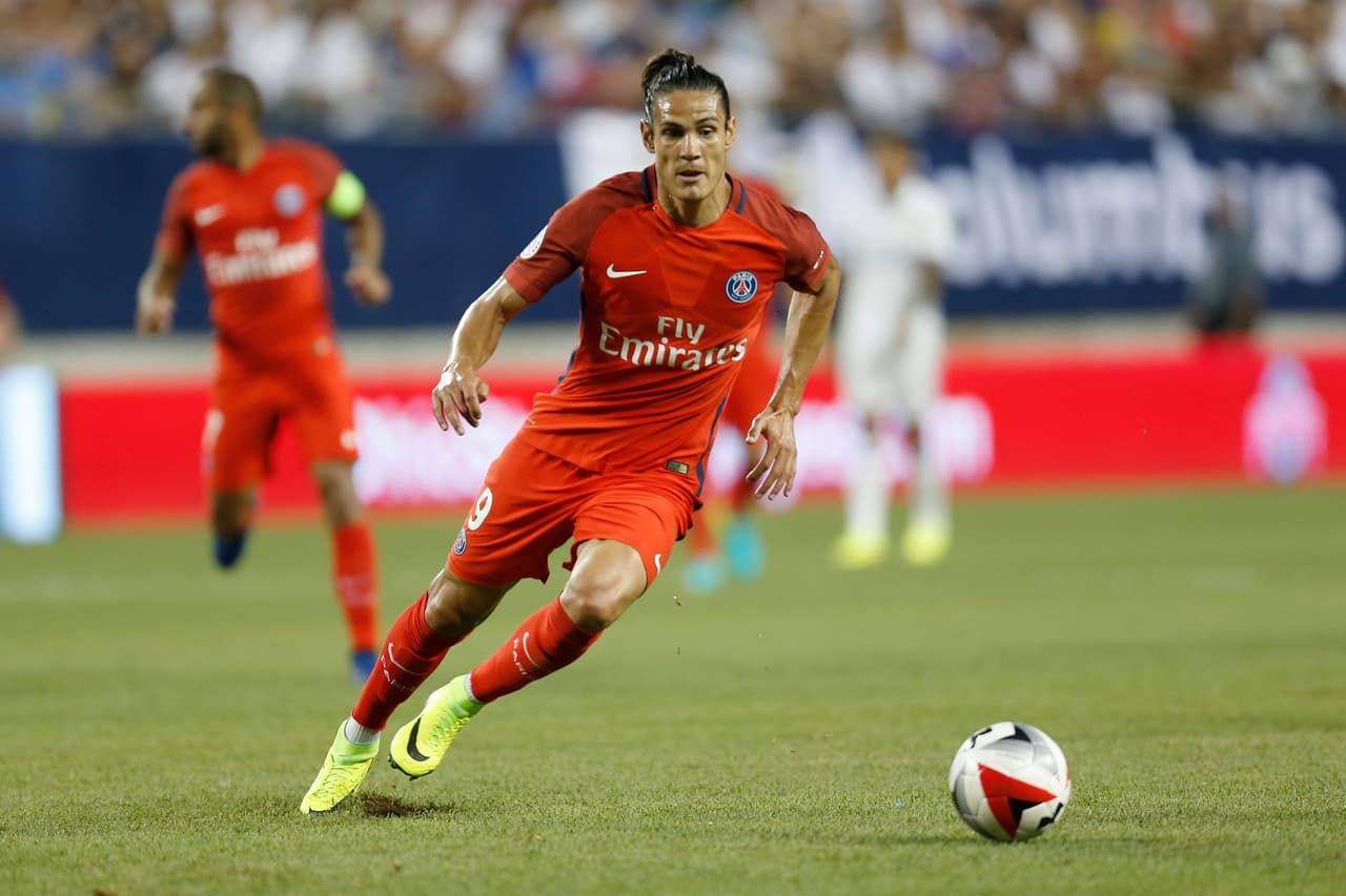 La tercera playera del PSG en la campaña 2016-2017. 
<a href="https://www.univisiondeportesfanshop.com/storeitems?ss=psg" target="_blank">(Conoce detalles de la actual playera del PSG).</a>