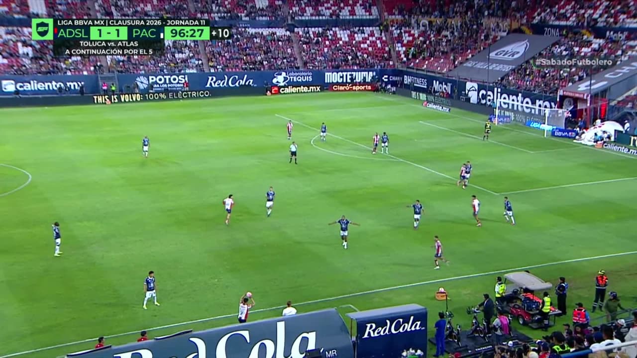 ¡TIRO ATAJADO! disparo por Fidel Barajas.