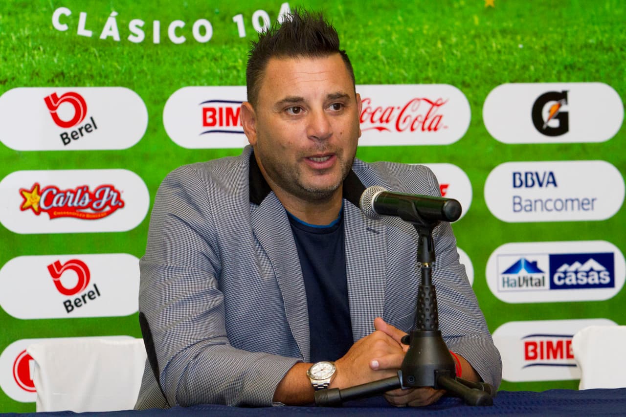 Antonio Mohamed.
