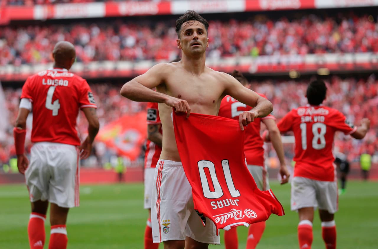 El quinto y definitivo gol llegó al minuto 22 del segundo tiempo, de nuevo cortesía de Jonas para el 5-0 definitivo para coronarse campeones.