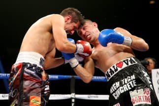 Humberto Soto derrotó a John  Molina en la mejor pelea de la cartelera de Las Vegas.