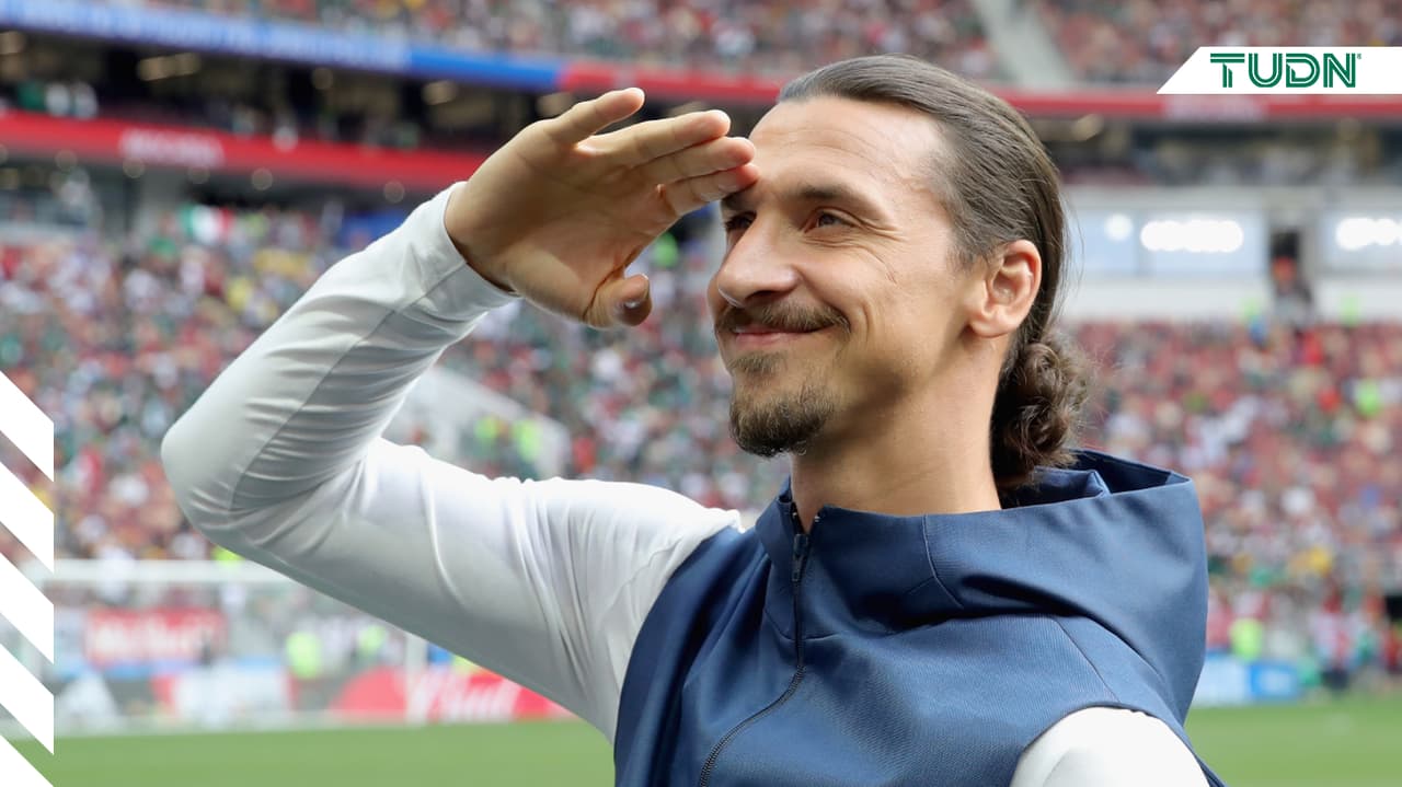 Zlatan Ibrahimovic coquetea con un regreso a la Serie A