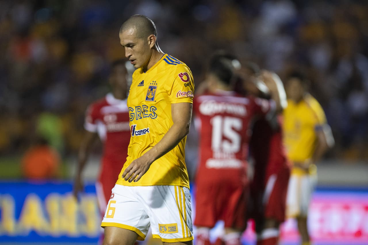 <b>Defensa:</b> Jorge Torres (Tigres, -1)