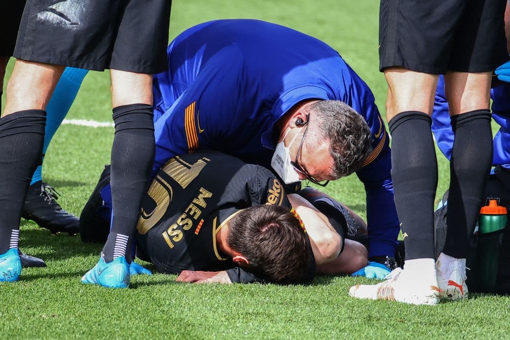 Barcelona se impone al Villarreal con marcador de 2-1 en La Liga. Los culés, como visita, se llevaron la tarde gracias al doblete de Antoine Griezmann y son segundo lugar en la tabla. Villarreal se quedó con 10 hombres en la cancha.