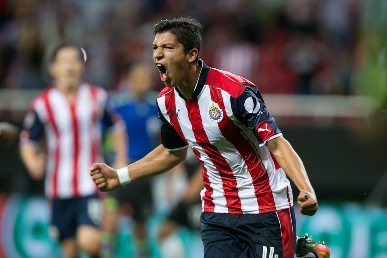 <b>Ángel Zaldívar</b> (Chivas) es la sorpresa de la lista ante la necesidad de cubrir la ausencia de Javier Hernández y aprovechando su buen arranque de torneo con Chivas.