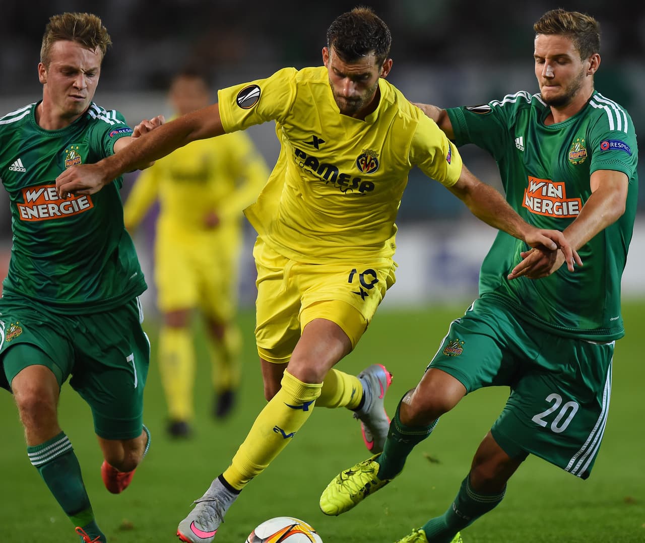 El Rapid de Viena superó al Villarreal en Europa League.