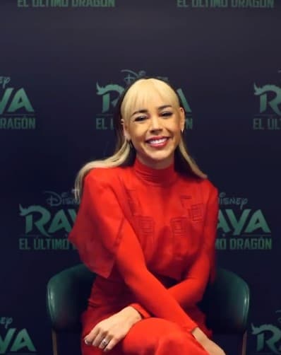 “…Raya Y El Último Dragón se estrena el 5 de marzo en cines y en Disney+ Premier Access…”, concluyó la celebridad mexicana.
