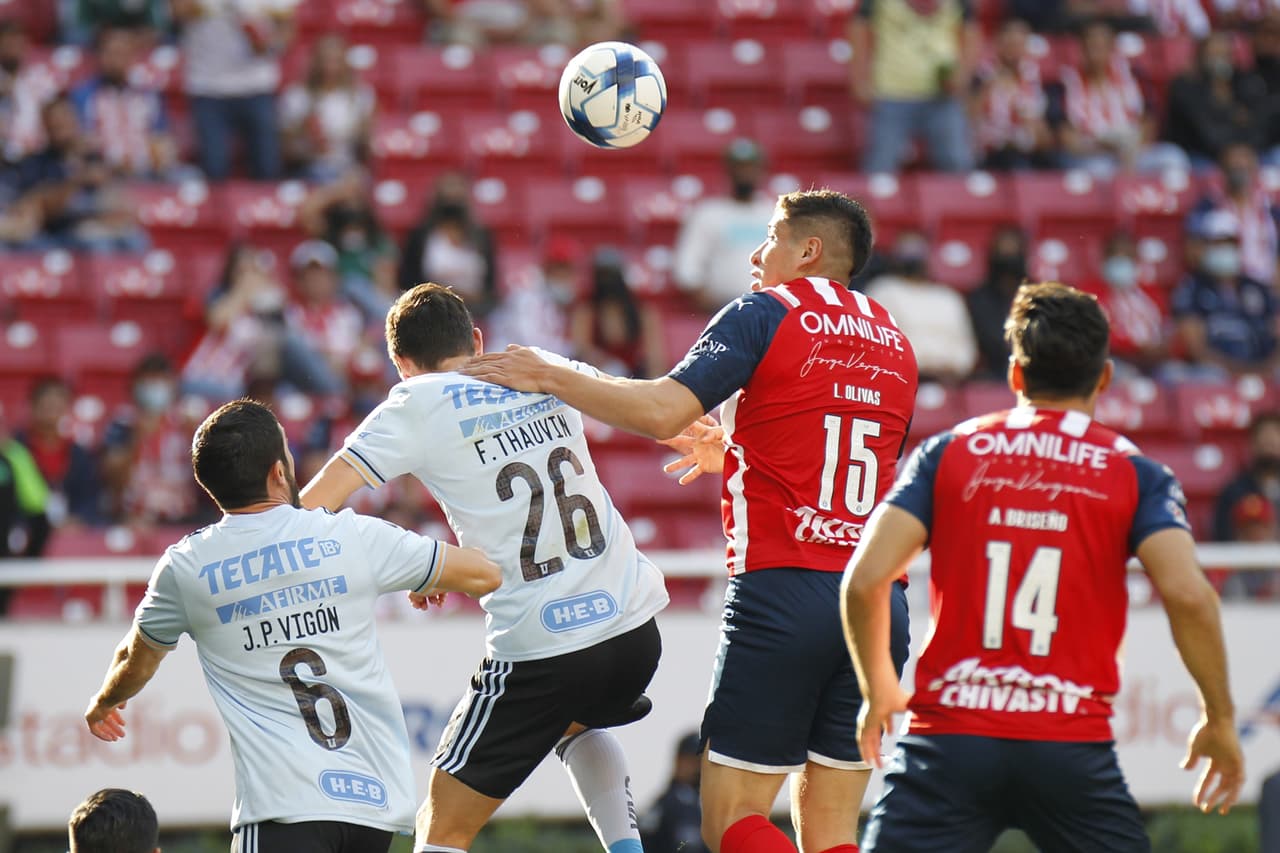 Loa franceses participan en dos de las tres anotaciones de Tigres, comandan la victoria 1-3 sobre las Chivas y llegan a 10 puntos.