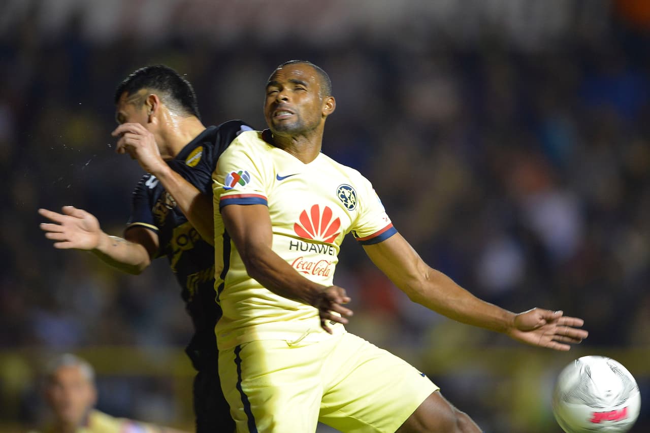 William da Silva, fue expulsado ante Tigres