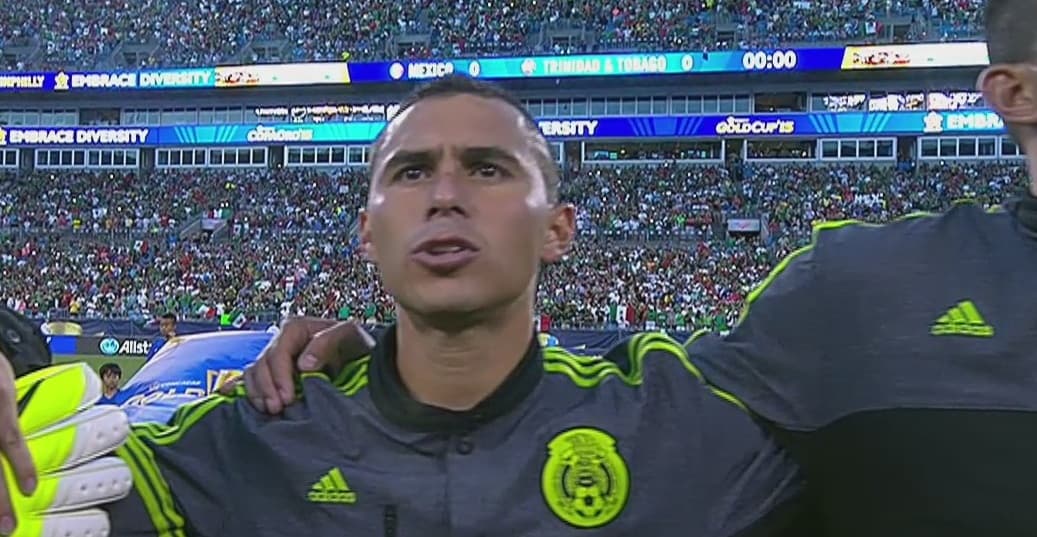 22 Paul Aguilar – Sus arribos fueron constantes ante un equipo que no tuvo mayores deseos de atacar en la primera mitad, pero todo cambió en la segunda parte. Dejó espacios por su banda que aprovecharon los caribeños. 6