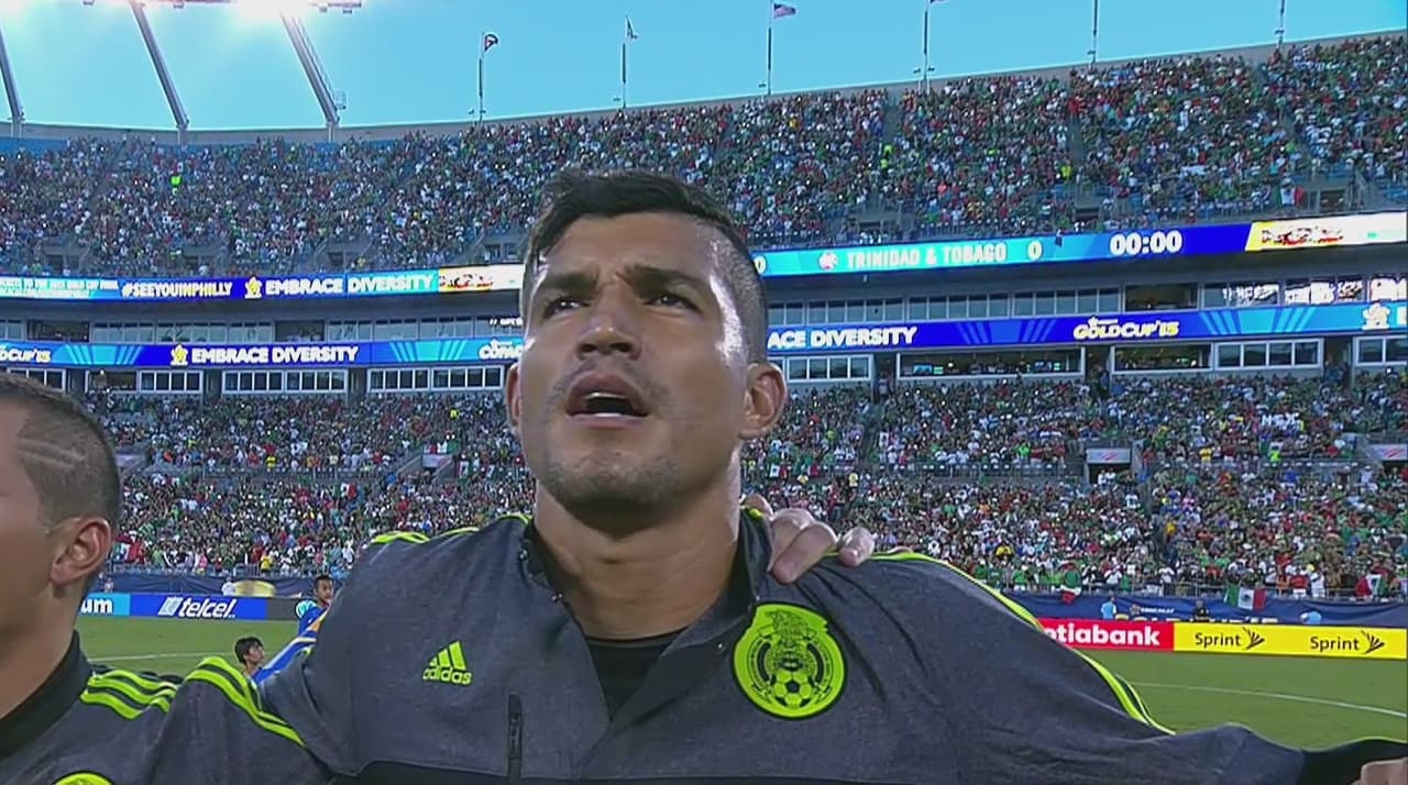 2 Francisco Javier Rodríguez – No ha sido el líder en la defensa que Miguel Herrera esperaba. Particularmente ante Trinidad se le vio desubicado y no supo cubrir los espacios que abrieron los rivales. En el cuarto gol el perdió la marca. 5