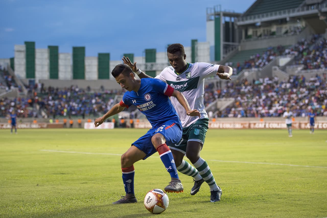 De hecho, el primer partido de la Copa MX de este semestre para Cruz Azul fue en el Coruco Díaz, cuya capacidad es de 24 mil asistentes.