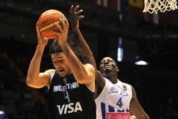 La selección de Argentina dio muestras de sus aspiraciones de medallas en el Mundial de Básquet, derrotando en la primera jornada a Puerto Rico por un contundente (98-75), en Sevilla.