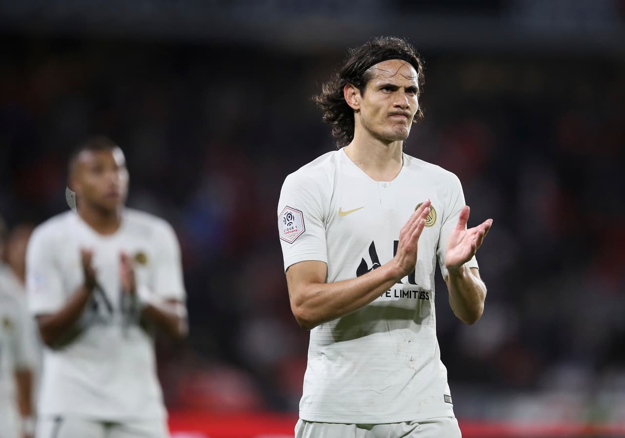 Tuchel no convoca a Edinson Cavani para que solucione su futuro