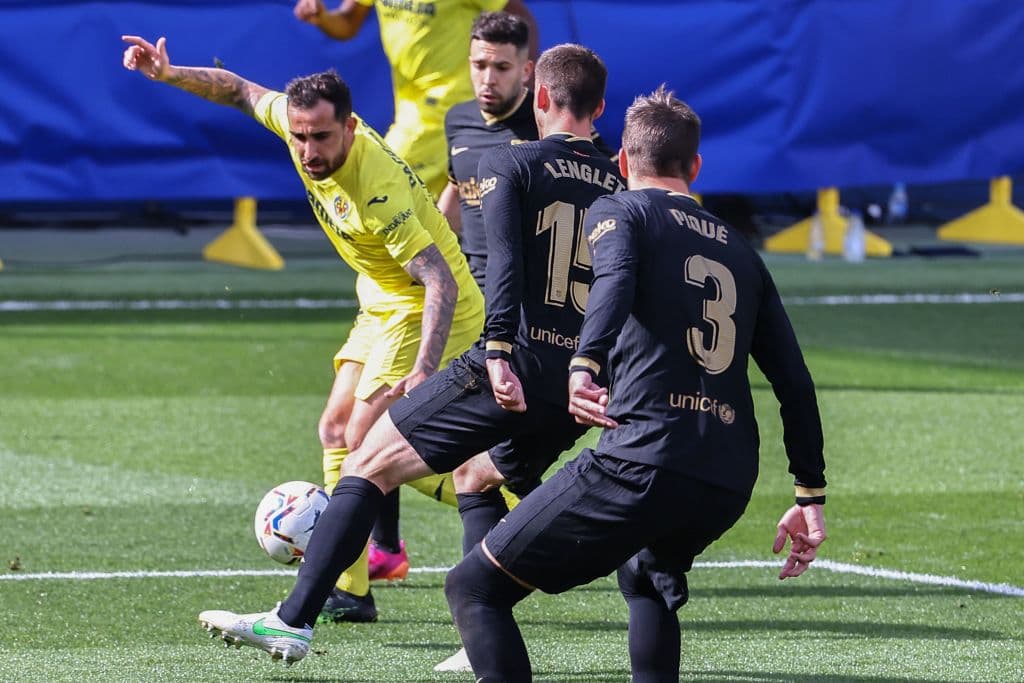 Barcelona se impone al Villarreal con marcador de 2-1 en La Liga. Los culés, como visita, se llevaron la tarde gracias al doblete de Antoine Griezmann y son segundo lugar en la tabla. Villarreal se quedó con 10 hombres en la cancha.