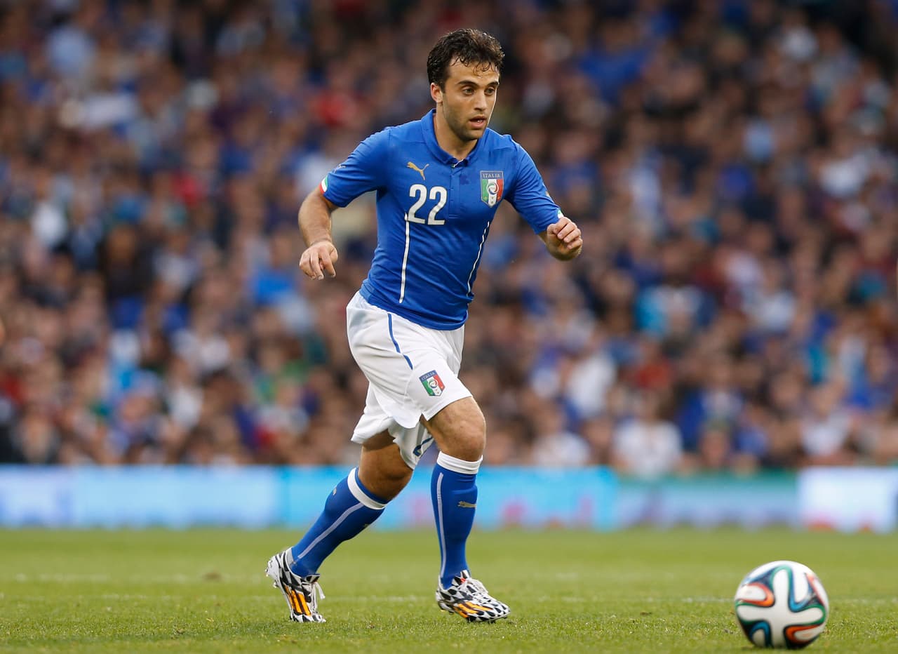 Giuseppe Rossi fue uno de los delanteros de Italia que brilló en la liga de su país y con Villarreal, lo que le dio paso en su selección. Su último club fue Fiorentina.