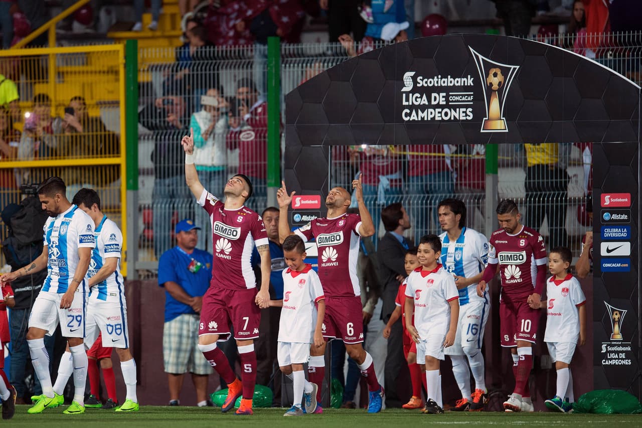 El ganador de la serie entre Saprissa y Pachuca se enfrentará en semifinales al vencedor de la llave entre el Árabe Unido panameño y el FC Dallas estadounidense.