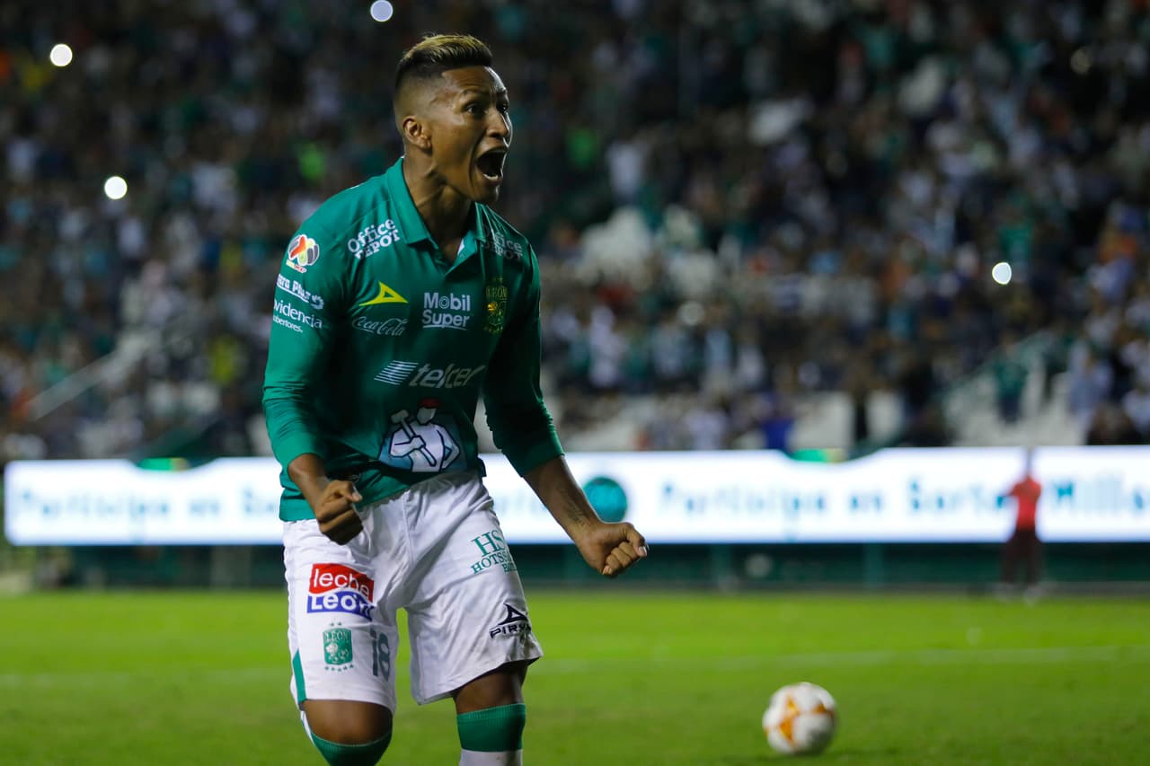 Y tras una emocionante tanda, fue el León, gracias al cobro decisivo del peruano Pedro Aquino que lograron eliminar a los Pumas para clasificarse a las Semifinales.