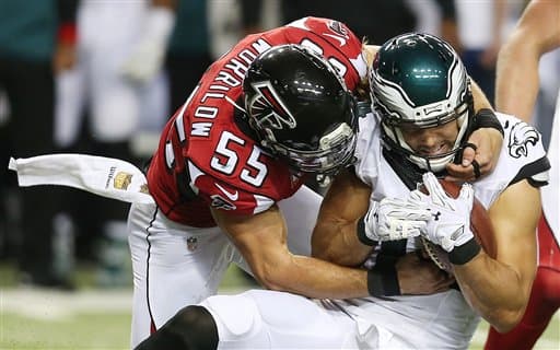 Los Eagles no pudieron alcanzar en el marcador a los Falcons y recibieron su primer descalabro de la temporada con marcador de 26-24 en Lunes por la Noche.