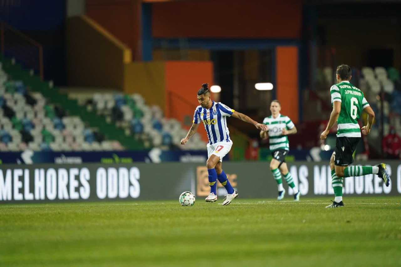 Con doblete de Jovane Cabral, el Sporting de Lisboa avanza a la final de la Copa de la Liga de Portugal, tras derrotar al Porto 2-1. Los goles por parte de los verdiblancos cayeron en los últimos 10 minutos del partido.