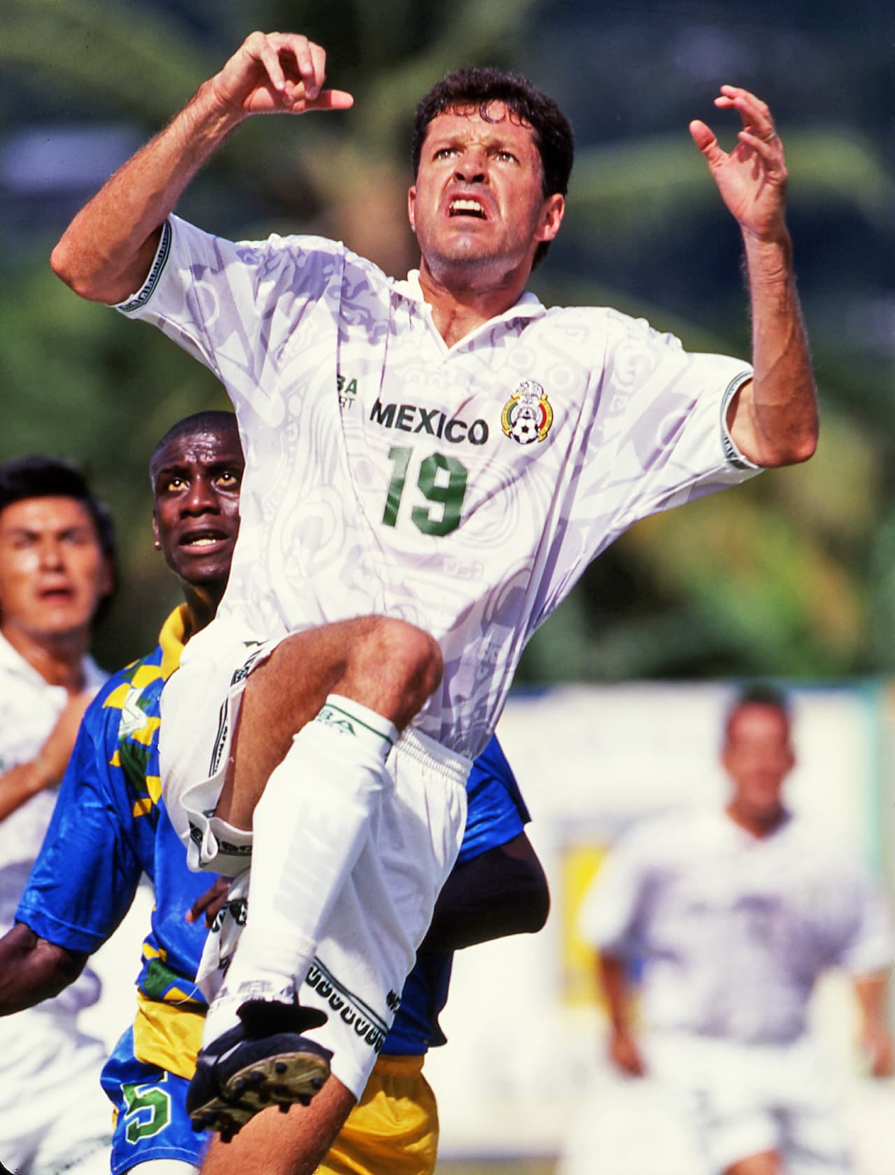 La selección mexicana comenzó sus eliminatorias en una ronda anterior al hexagonal, junto a San Vicente y las Granadinas, Honduras y Jamaica.