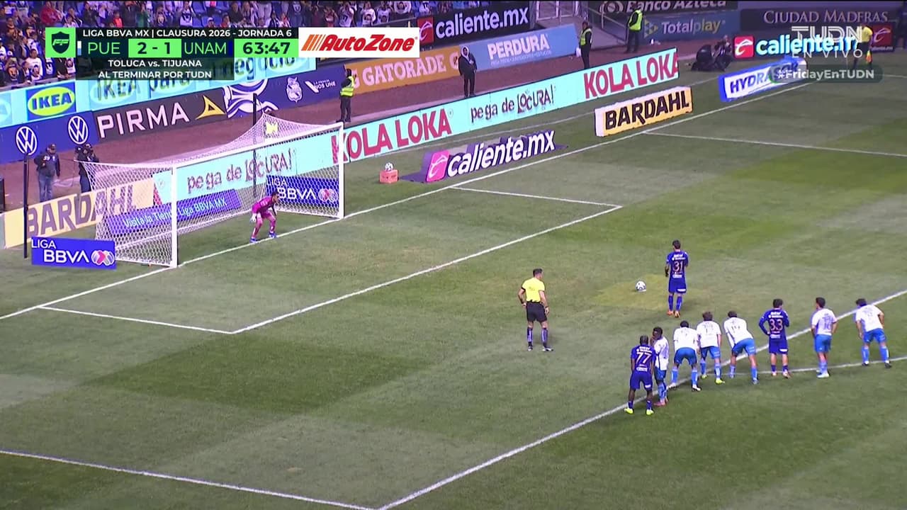 ¡GOL!  anota para Pumas UNAM. Robert Morales