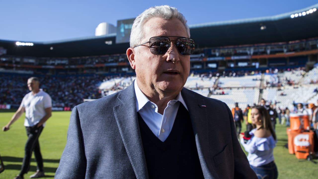 Chivas tiene acuerdo con Víctor Manuel Vucetich