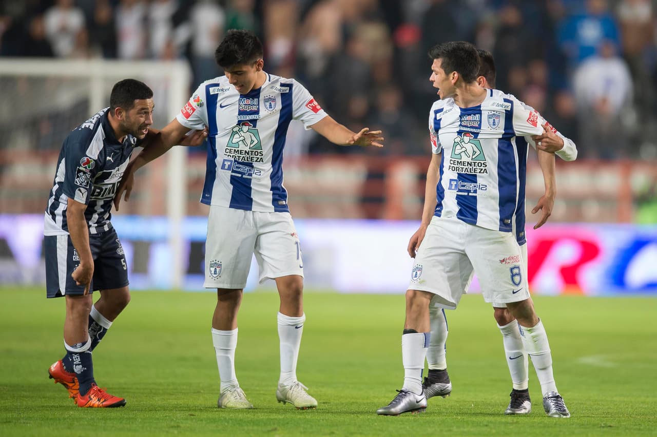 Pachuca presentó inconformidad por expulsión de Hirving Lozano