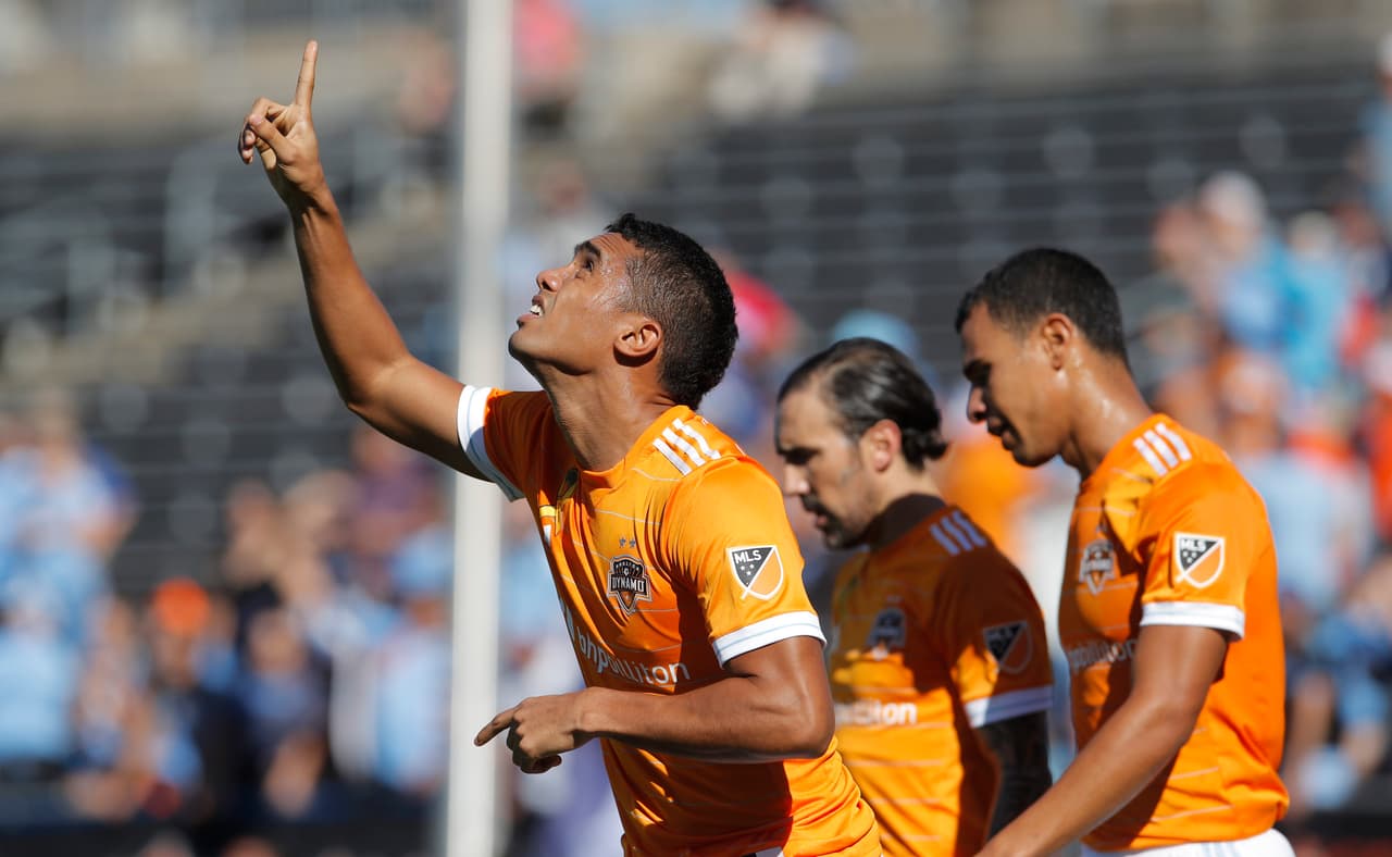 El Houston Dynamo debe vencer sí o sí al Sporting esta noche.