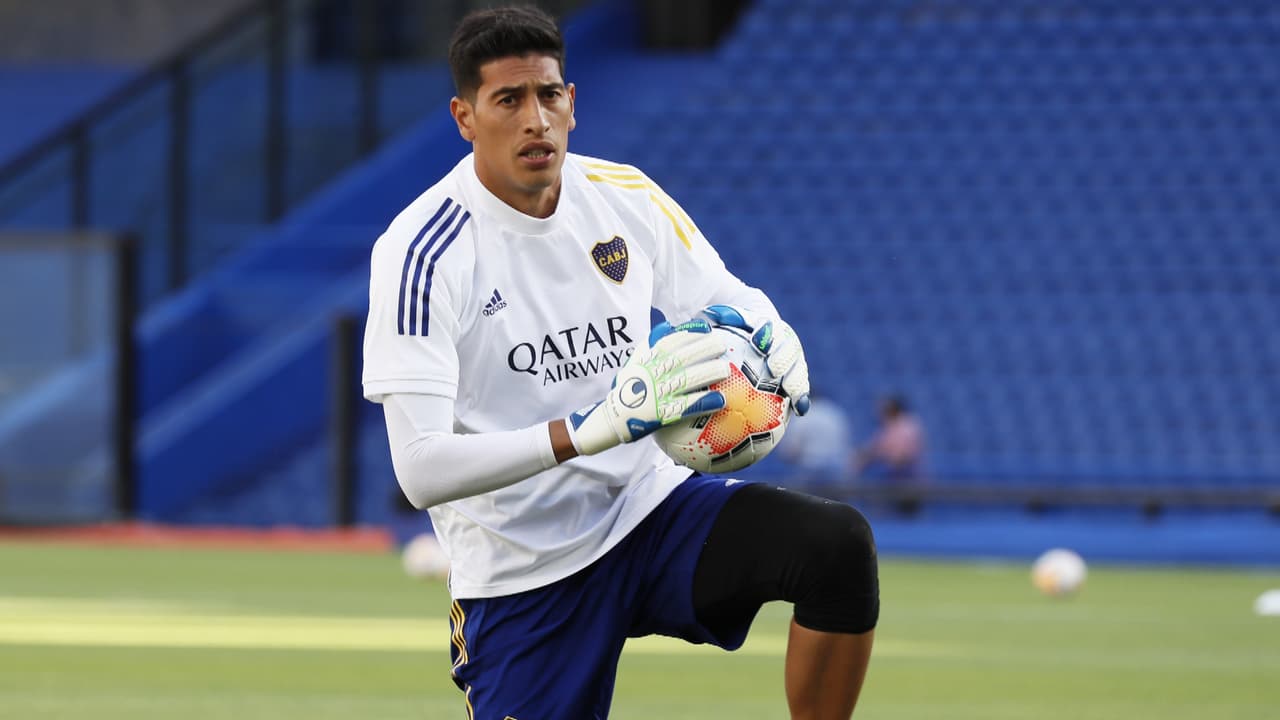 Papeleo impide a Esteban Andrada entrenar con Rayados