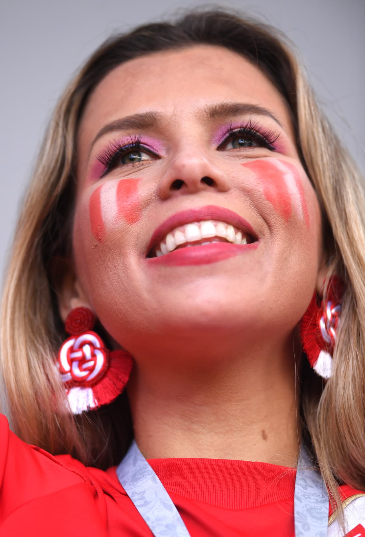 YEKATERINBURG, RUSSIA - JUNE 21: A Peru fan enjoys the pre match atmosphere prior to the 2018 FIFA World Cup Russia group C match between France and Peru at Ekaterinburg Arena on June 21, 2018 in Yekaterinburg, Russia. (Photo by Laurence Griffiths/Getty Images)