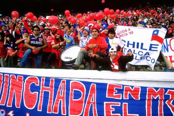 En 1996 los mexicanos visitarían Chile para llevarse una derrota de 2-1 ante los andinos.