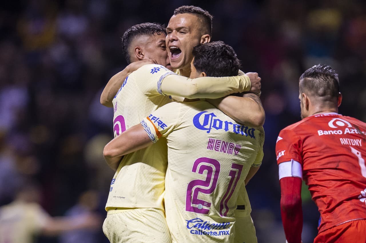América aplastó 1-6 al Puebla en la ida de los Cuartos de Final con doblete de Henry Martín y goles de Diego Valdés, Alejandro Zendejas, Brian Rodríguez y Federico Viñas.