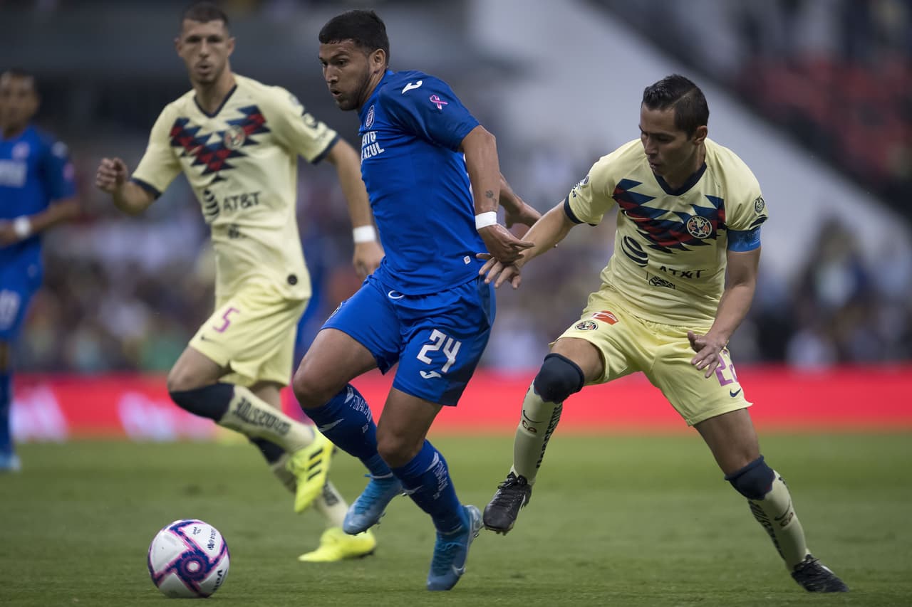 Con goles de Julio Domínguez (16), Pablo Aguilar (53), Roberto Alvarado (59), Orbelín Pineda (62) y Jonathan Rodríguez (75) el Cruz Azul golea al América.
