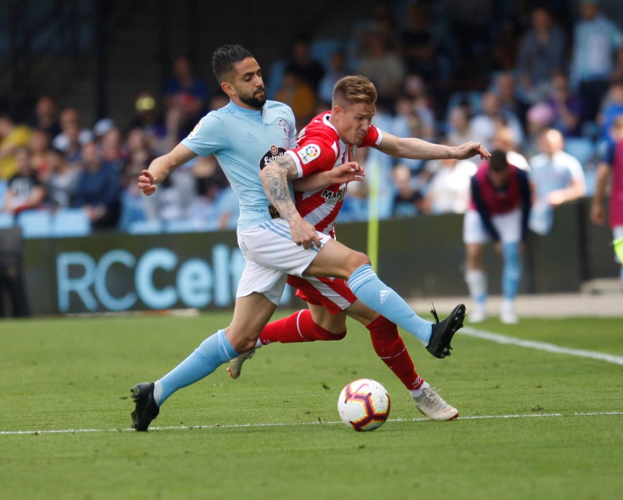 En la pasada jornada el equipo gallego había perdido con el Atlético de Madrid por 2-0 en el Metropolitano, mientras que el catalán perdió por la mínima con Villarreal.