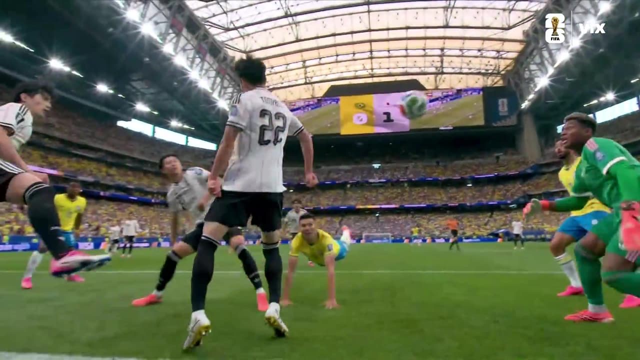 ¡Japón se salva de milagro! Casemiro estuvo a nada del empate