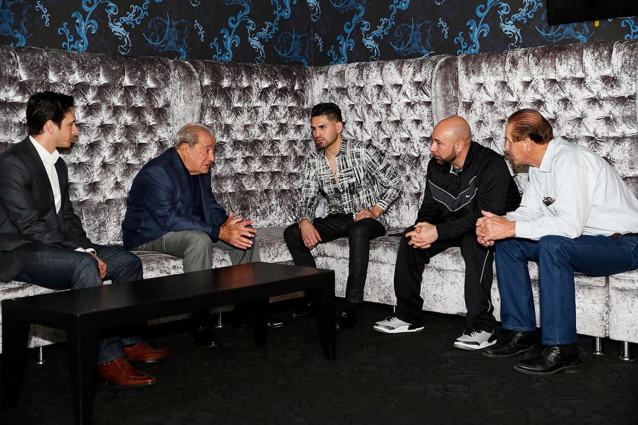 Los boxeadores mexicanos Gilberto Ramírez y Oscar Valdez, además de José Ramírez de origen azteca, serán parte del respaldo en la velada de Manny Pacquiao y Timothy Bradley. Los tres sacarán el orgullo hispano en la cartelera.