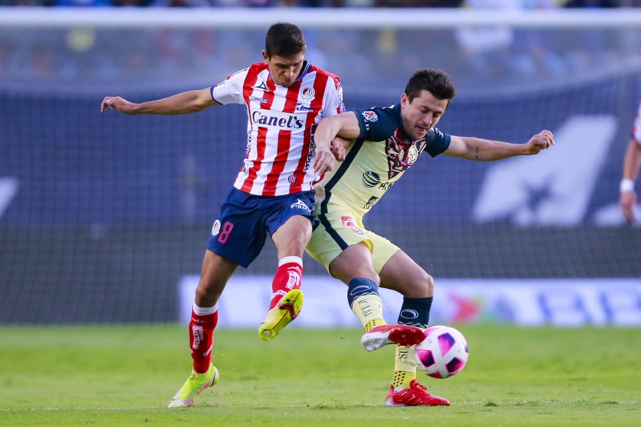 América saca un apretado triunfo en su visita al San Luis; Roger Martínez fue el encargado de hacer el gol de la victoria.