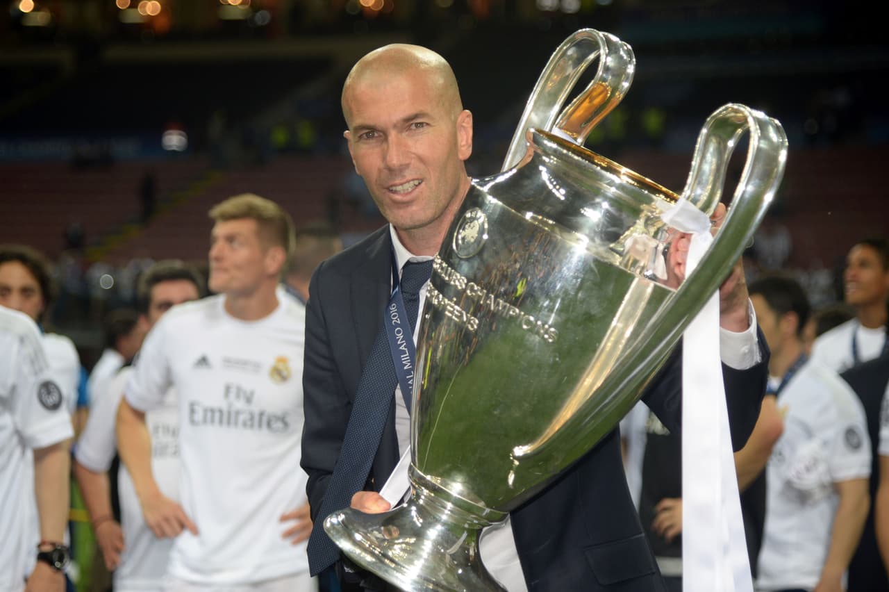 El título de Champions League catapultó al técnico Zinedine Zidane en el banquillo de Real Madrid, luego de que llegara a mitad de temporada en reemplazo de Rafa Benítez.