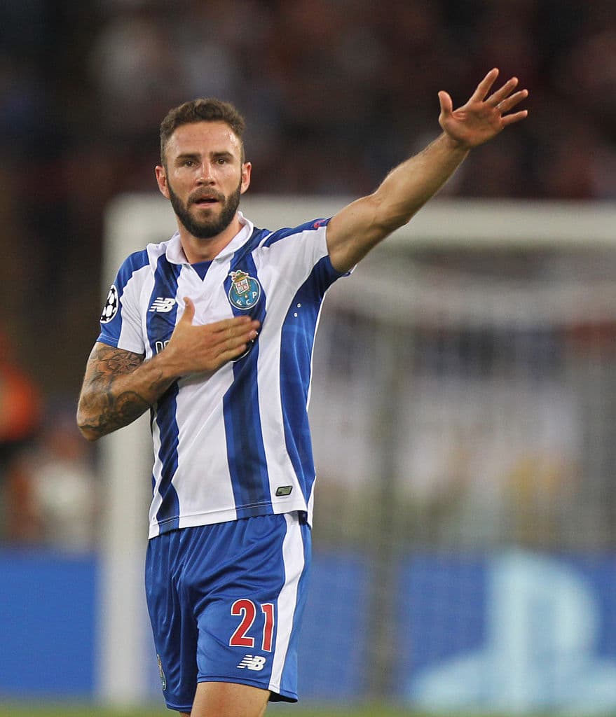 El buen recuerdo que Layún se llevó de su paso por Oporto tuvo en gran parte la responsabilidad de un Casillas que también consideró al mexicano como una persona querida.