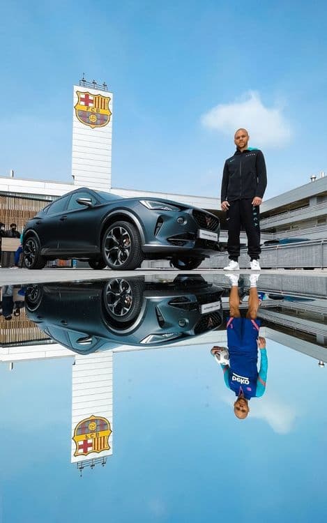 Los jugadores que ya tienen su nuevo vehículo se encuentran Miralem Pjanic, Sergiño Dest y Pedri, que eligieron el modelo CUPRA Formentor.