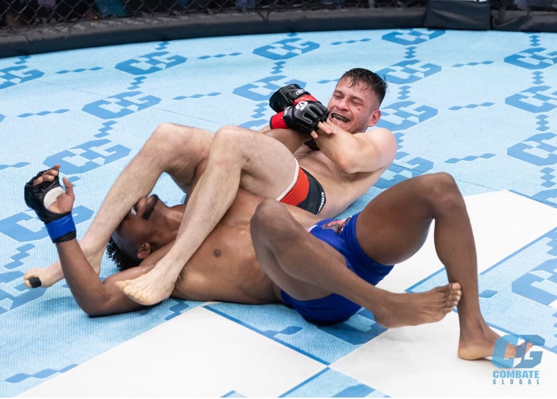 Combate Global tendrá pelea estelar entre mexicanos en peso gallo