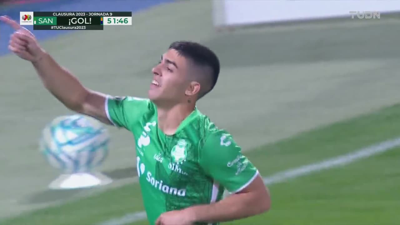 ¡Doblete para Brunetta! El argentino queda solo y clava el 3-0 de Santos