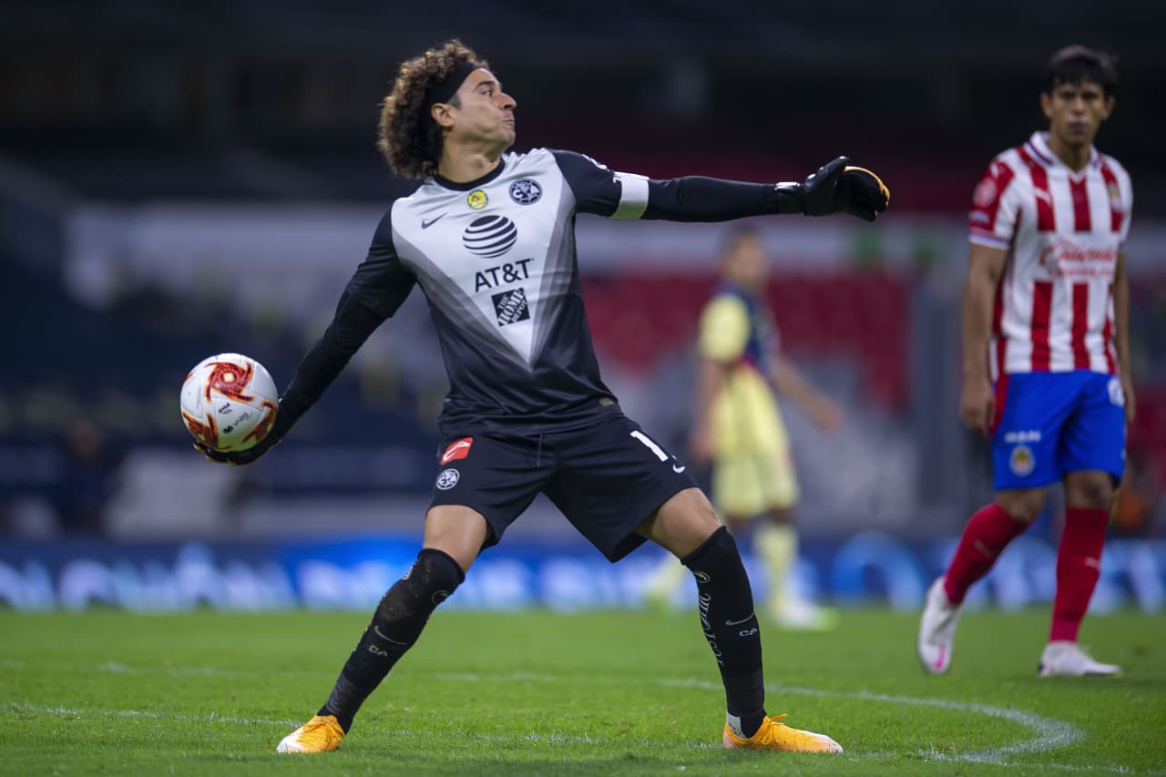 Memo Ochoa: “Tengo alguna playera de Chivas, no sé ni dónde está”